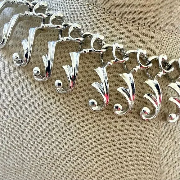 Sarah Coventry Vintage Silver Tone Fringe Statement Necklace - Picture 2 of 8